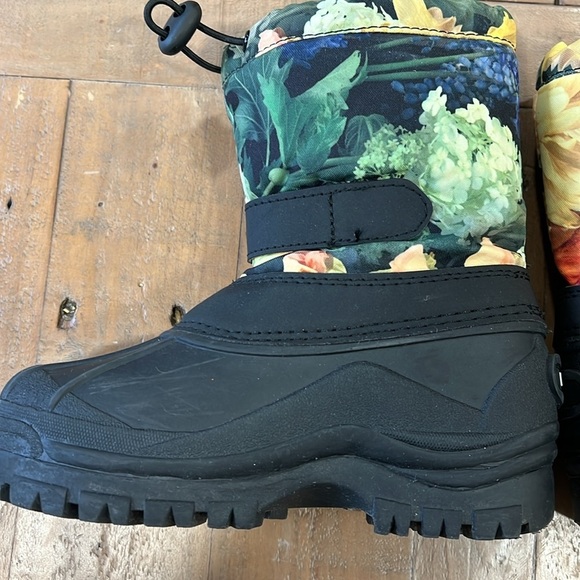 Molo driven flower rainbow snow boots - Picture 5 of 10